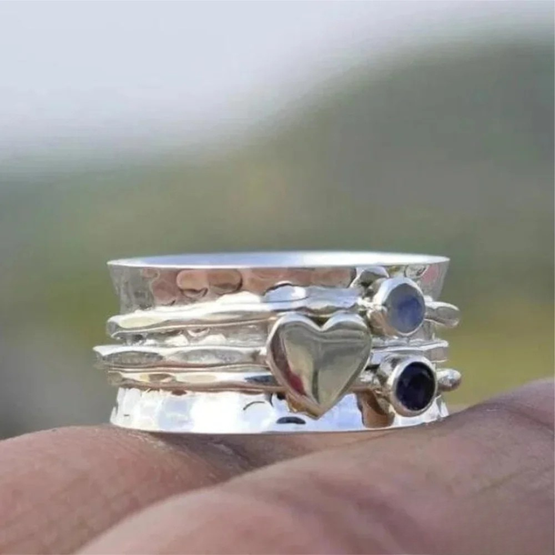 Spinner Hart Ring